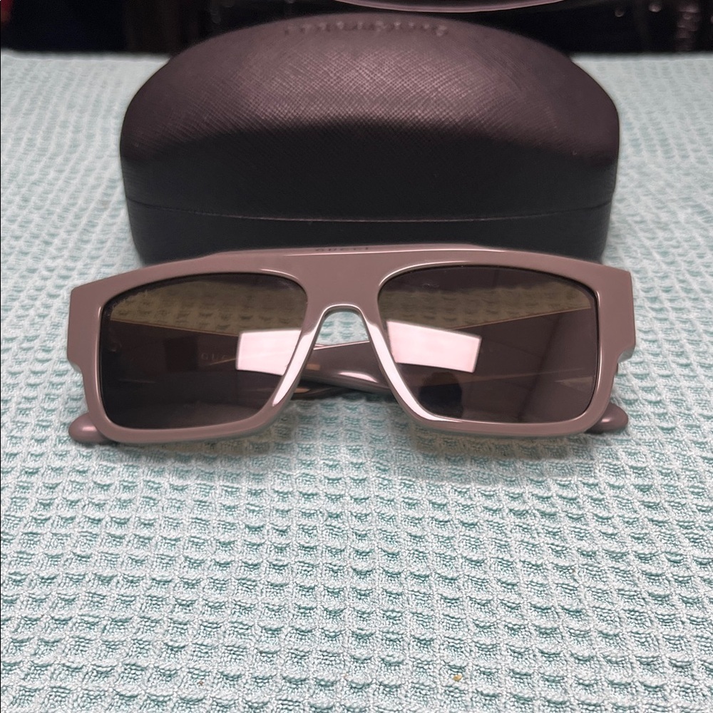 Gucci Gray 56mm Rectangular Sunglasses - image 1